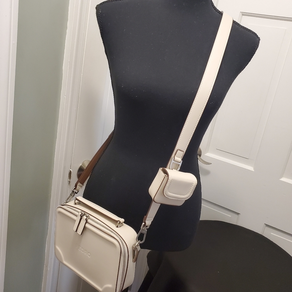 EC PEDRO IVORY WHITE CROSSBODY BAG, SLEEK, STYLISH, MODERN - Picture 2 of 13